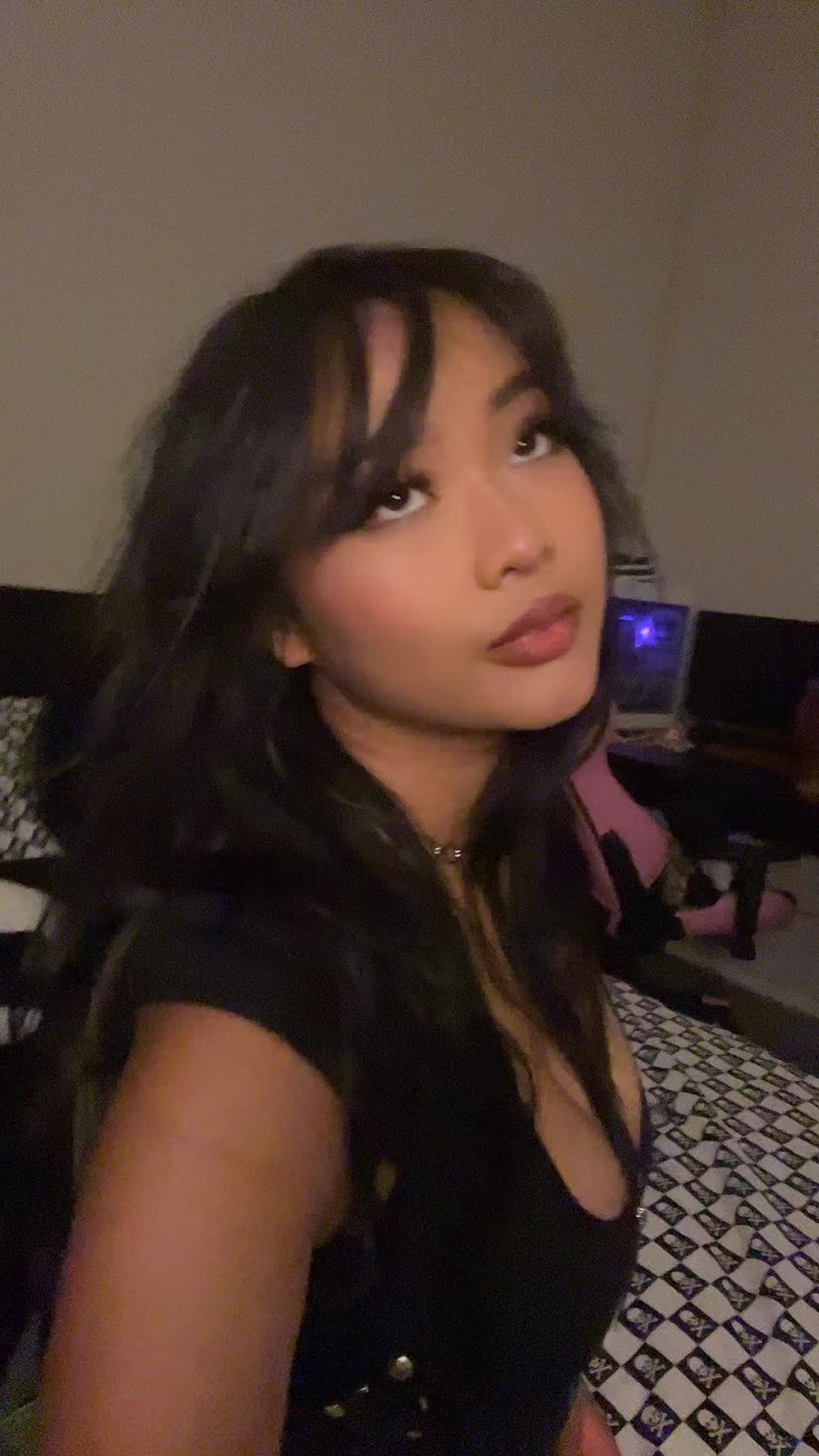 @Vii