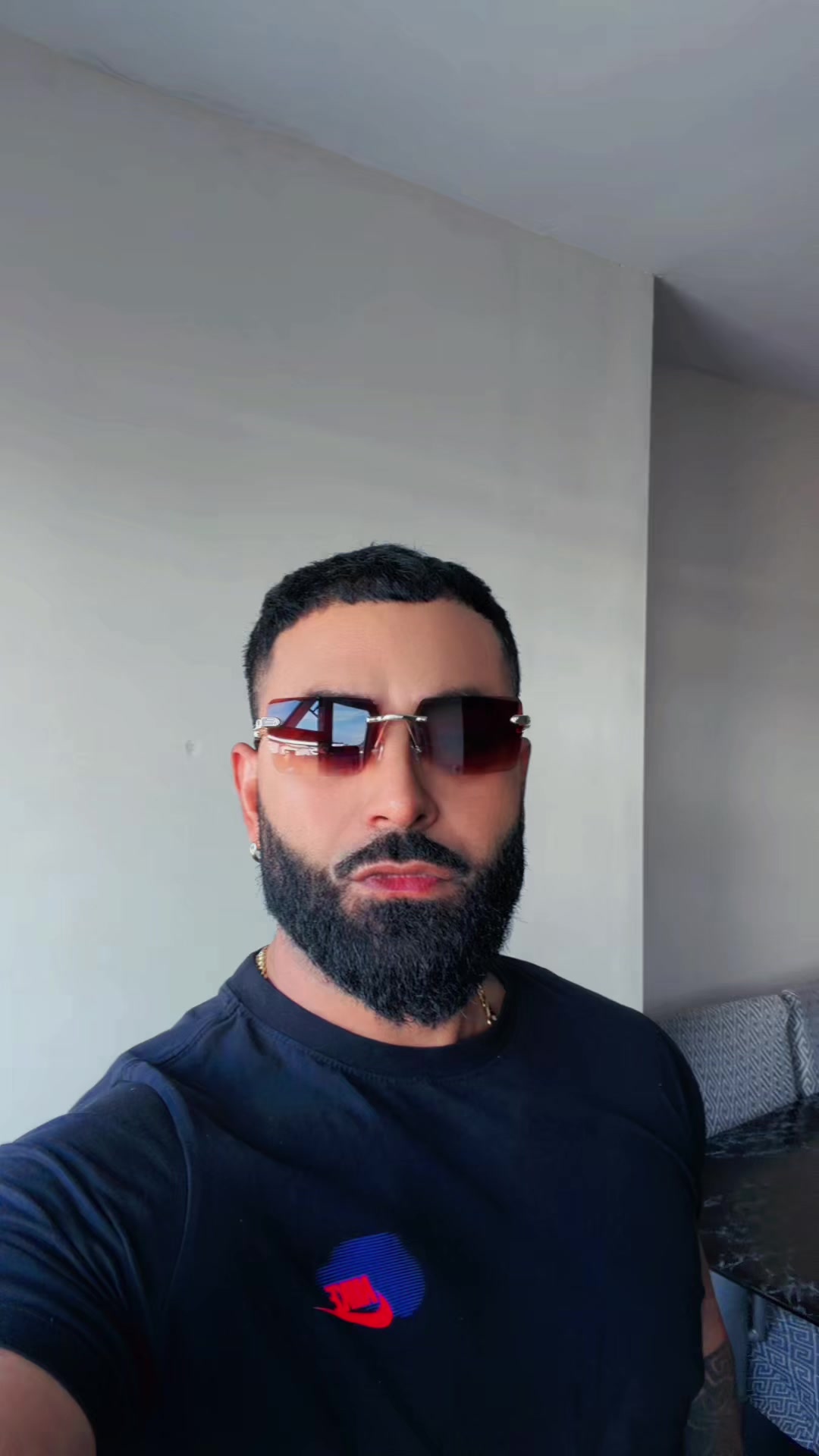 @𝐇 𝐨 𝐧 𝐞 𝐲