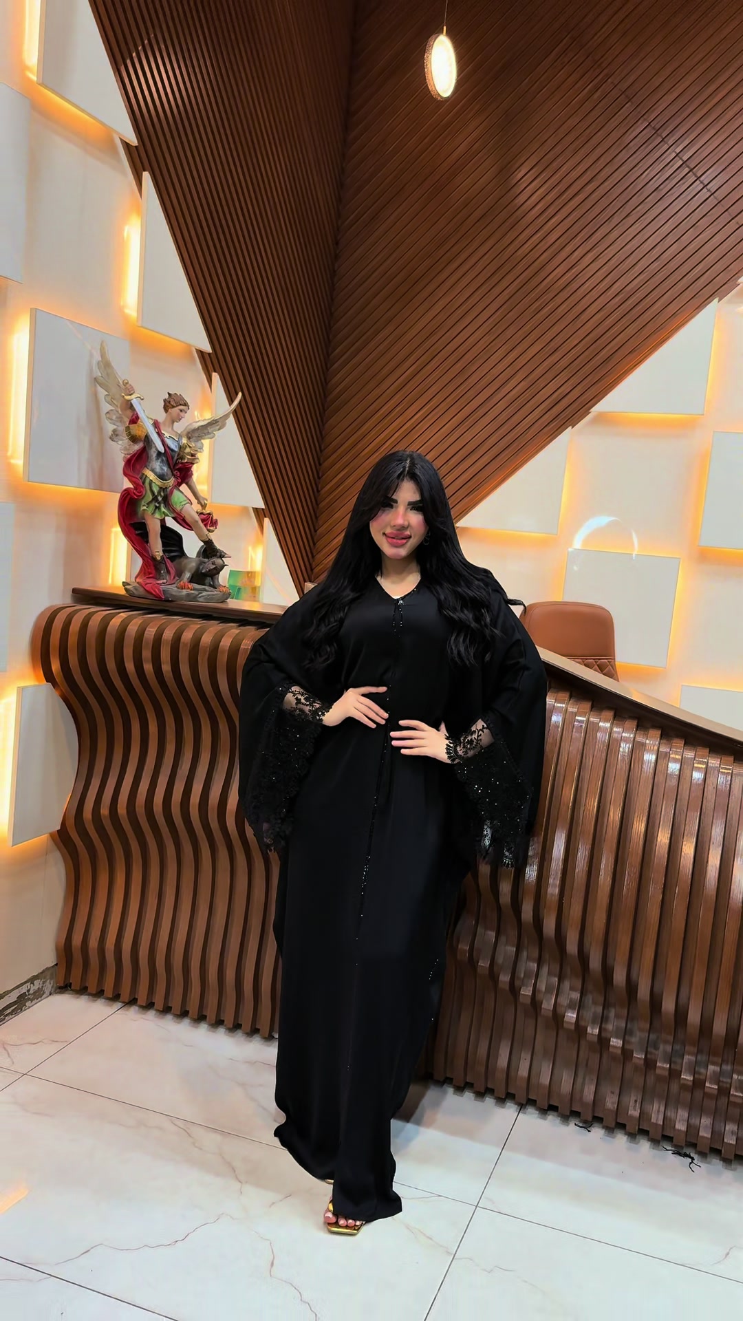 @سنتر سنيوريتا للعبايات الخليجي
