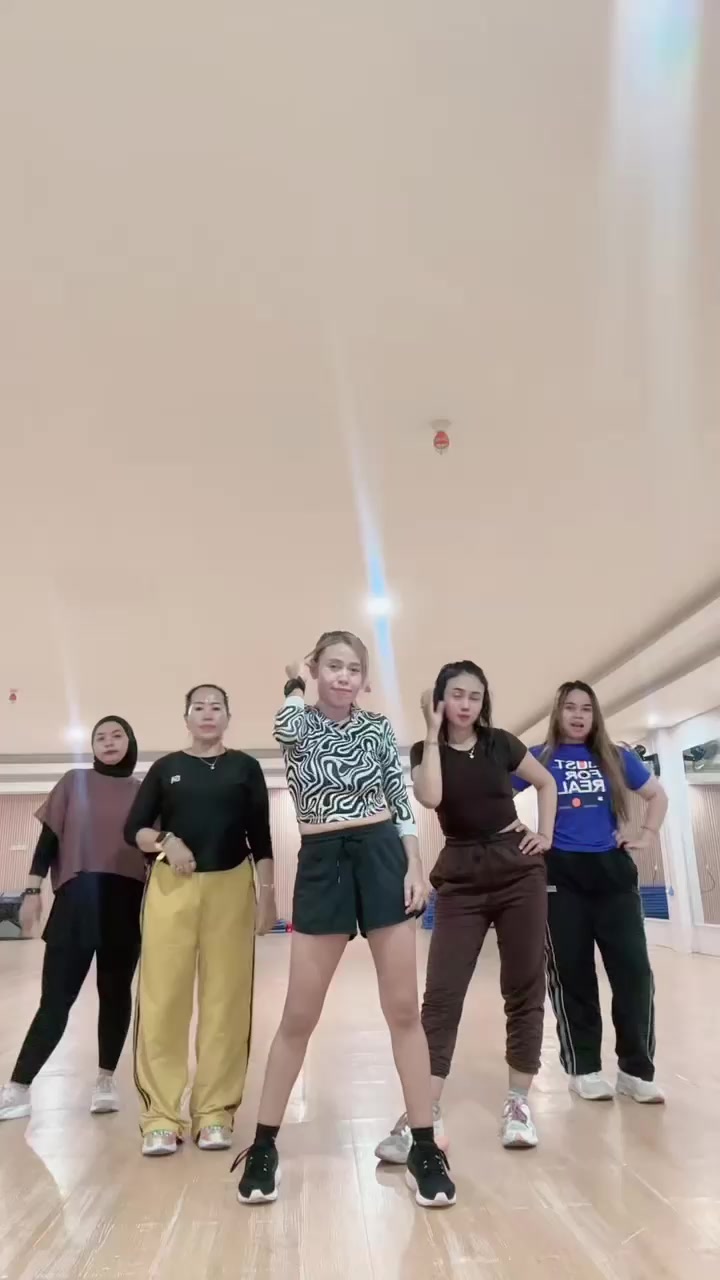 @F~💌