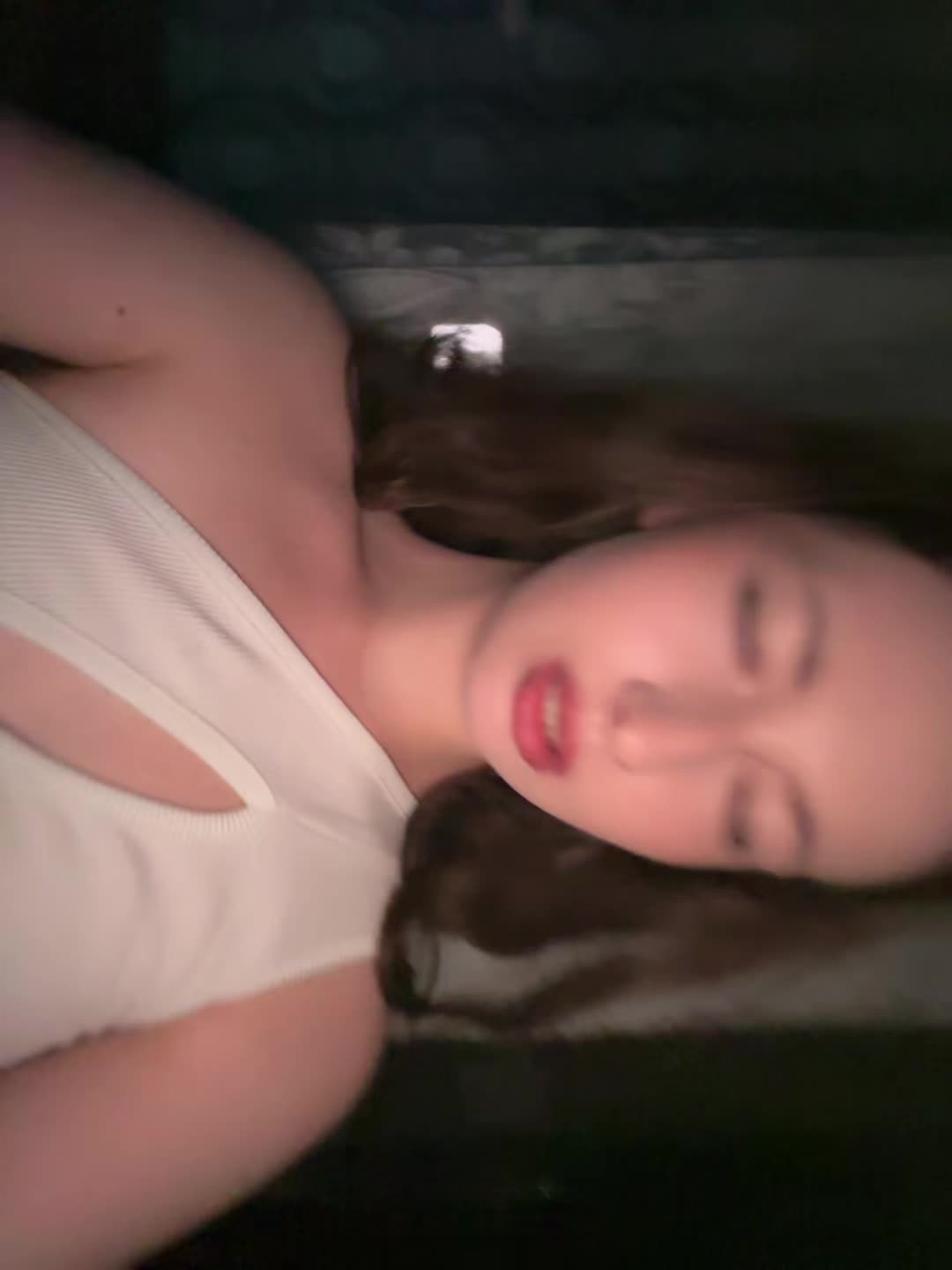 @skatril