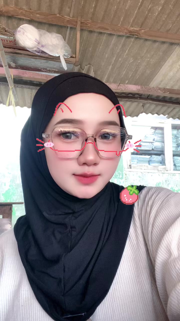 @Nia_🐣