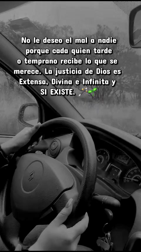 @Laura 🦋