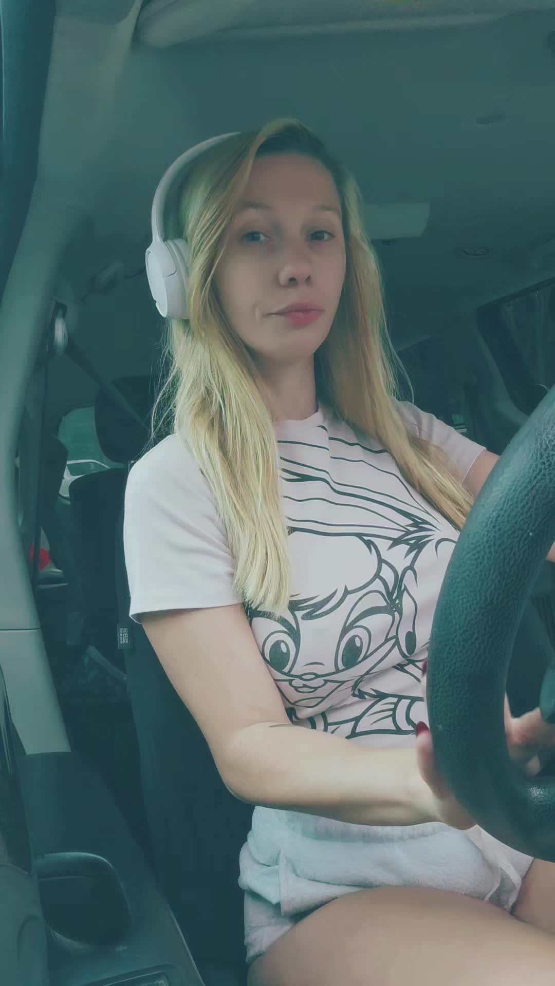 @Katiebait💚