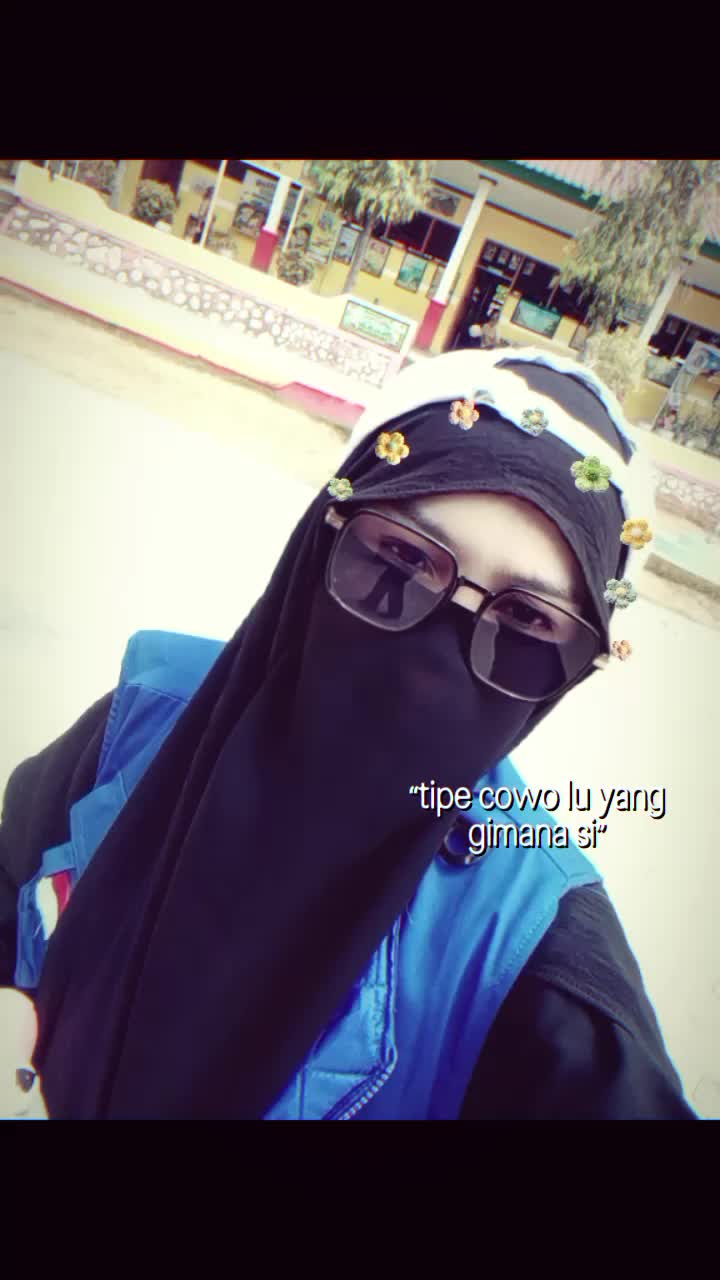 @azamyra_elff