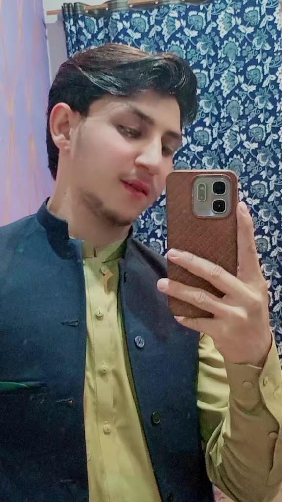 @F A W A D K H A N G💕🇵🇰🇸🇩
