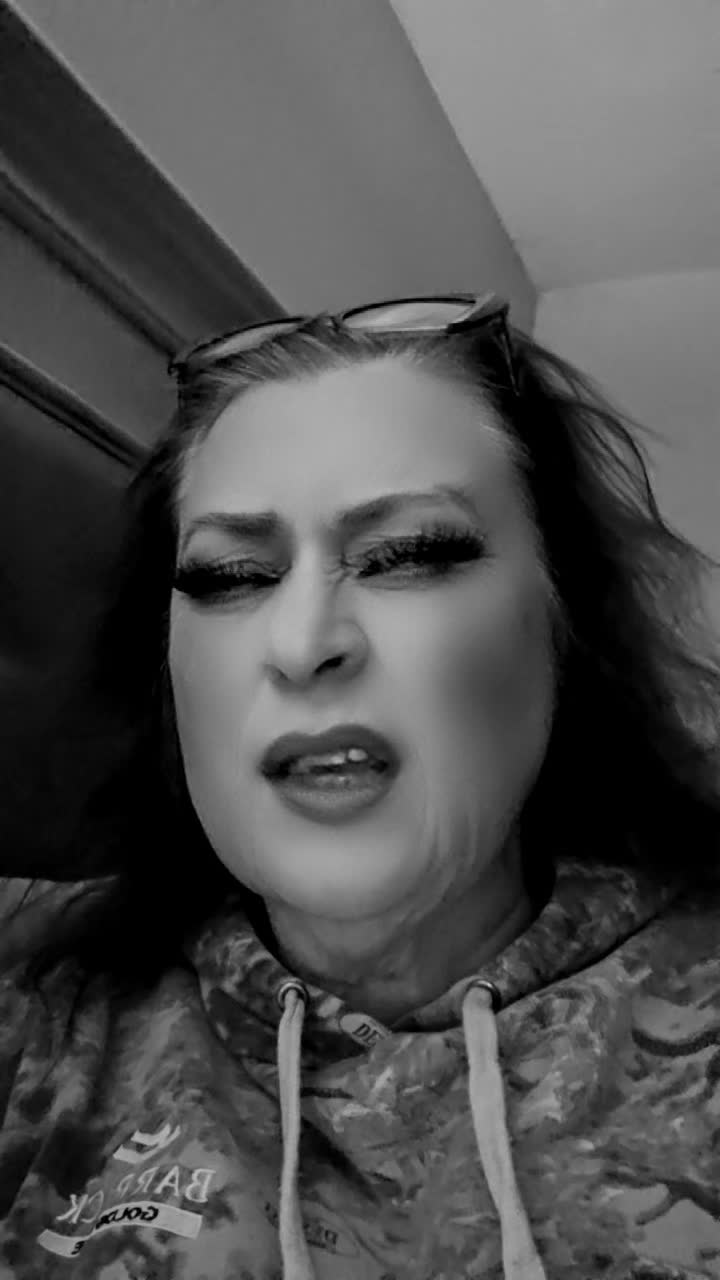 @Lori Vankomen