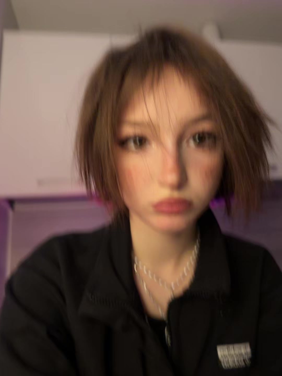 @dola_kil👽