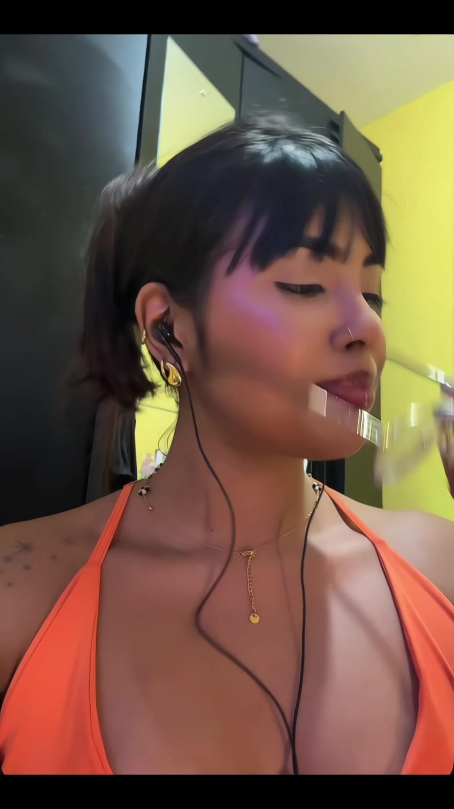 @𝕿𝖍𝖆𝖞 🍒