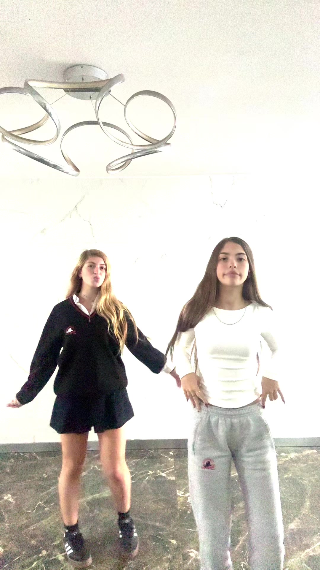 @_floorencee__