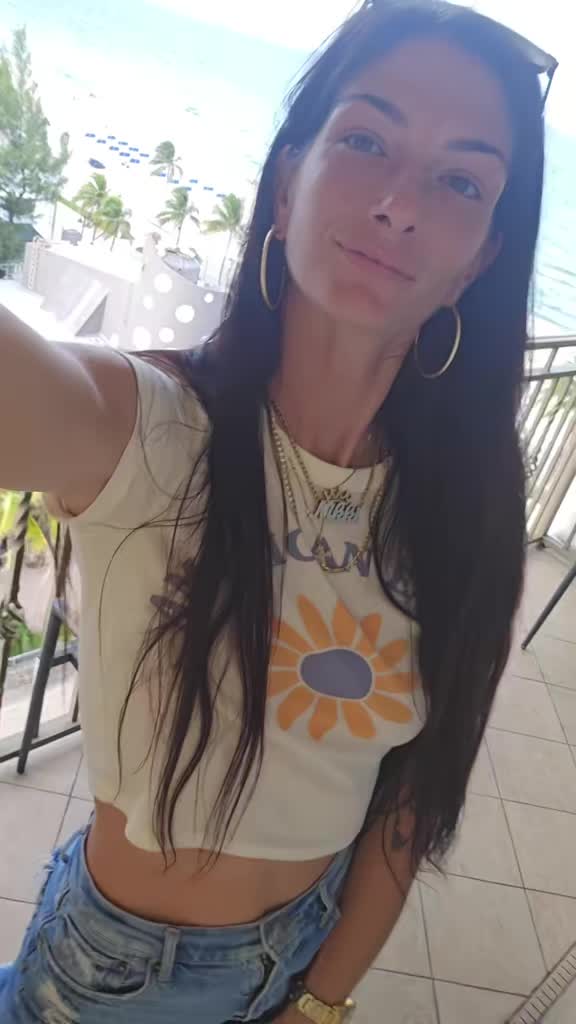 @Hailey Nicole ๐
