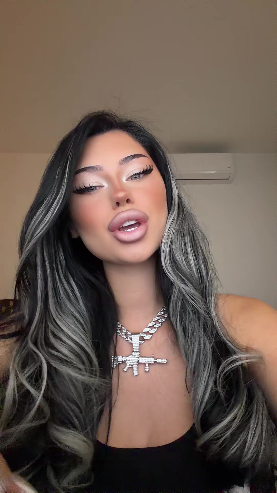 @Syndii69