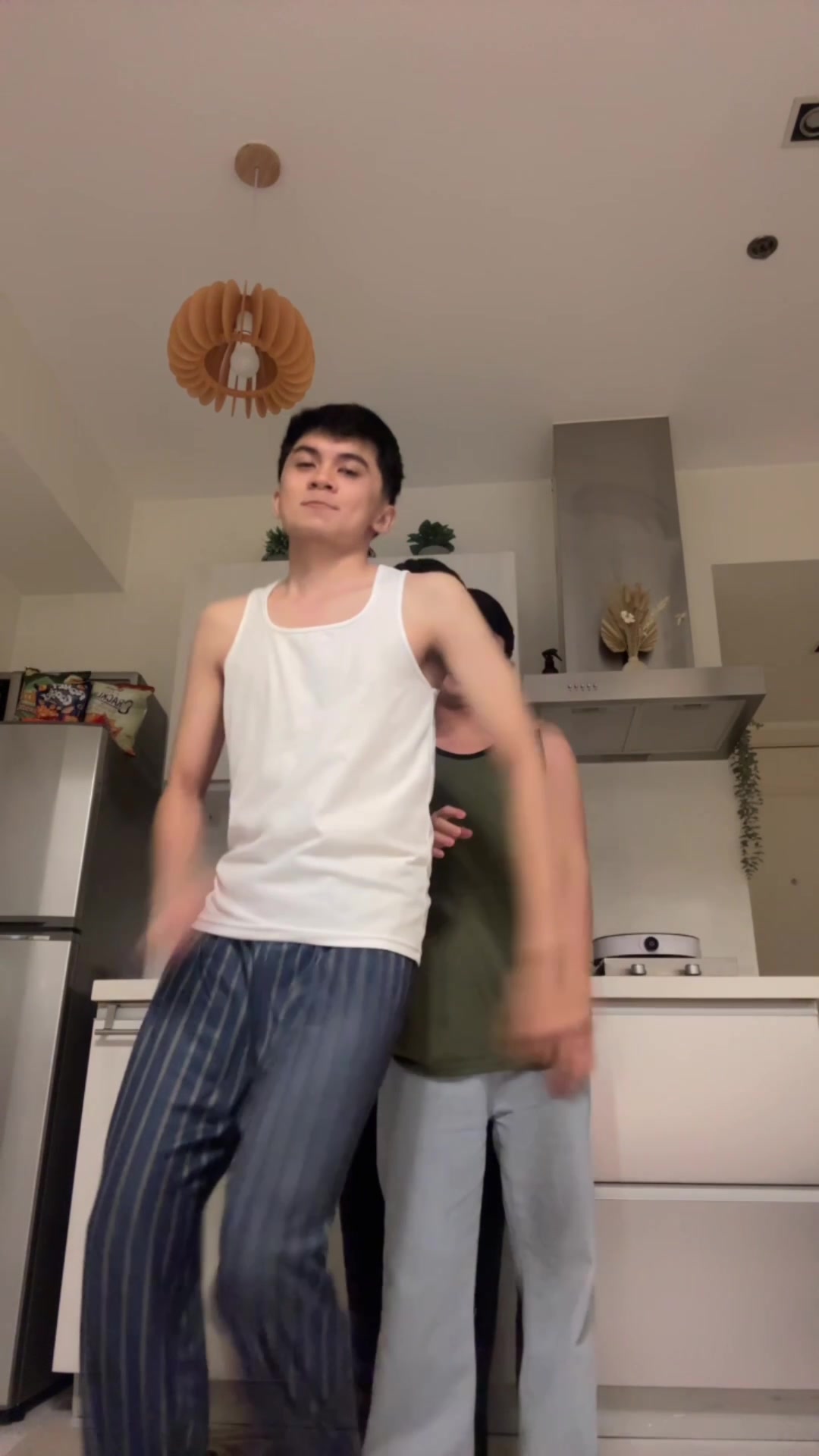 @avuvuvwevu