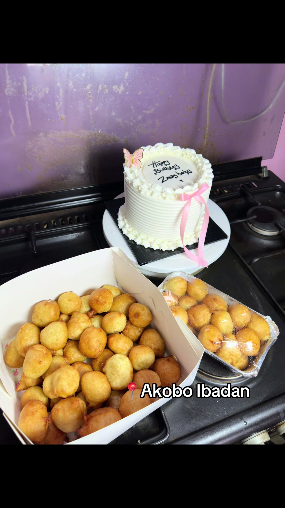 @Tohruks cakes of Ibadan