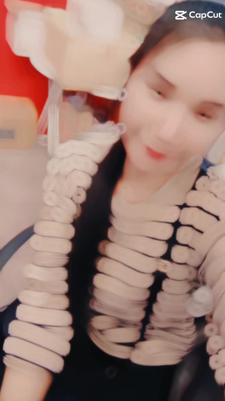 @momai