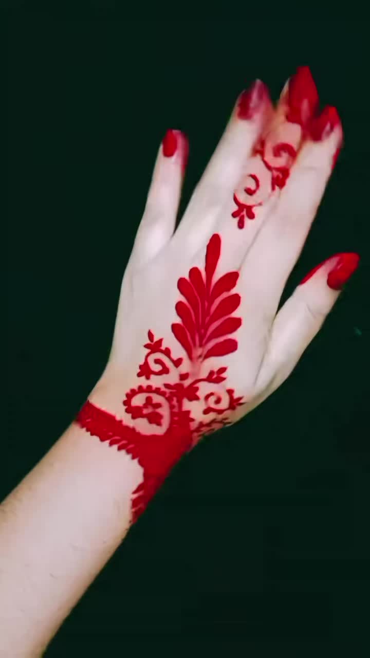 @আম্মুর আদরের মেয়ে