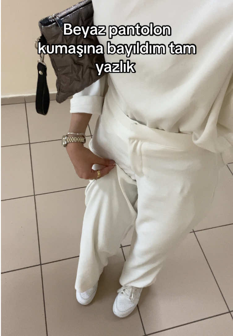 @𝒮𝑒𝓃𝒶
