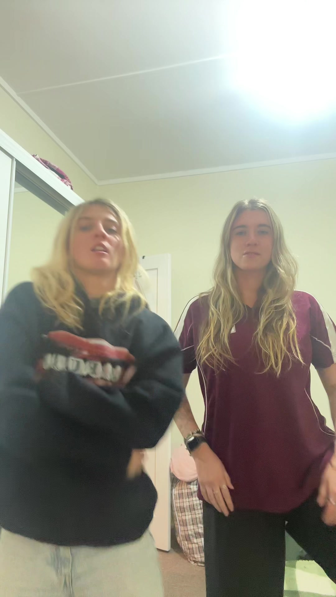 @izzyfxckenthwaites