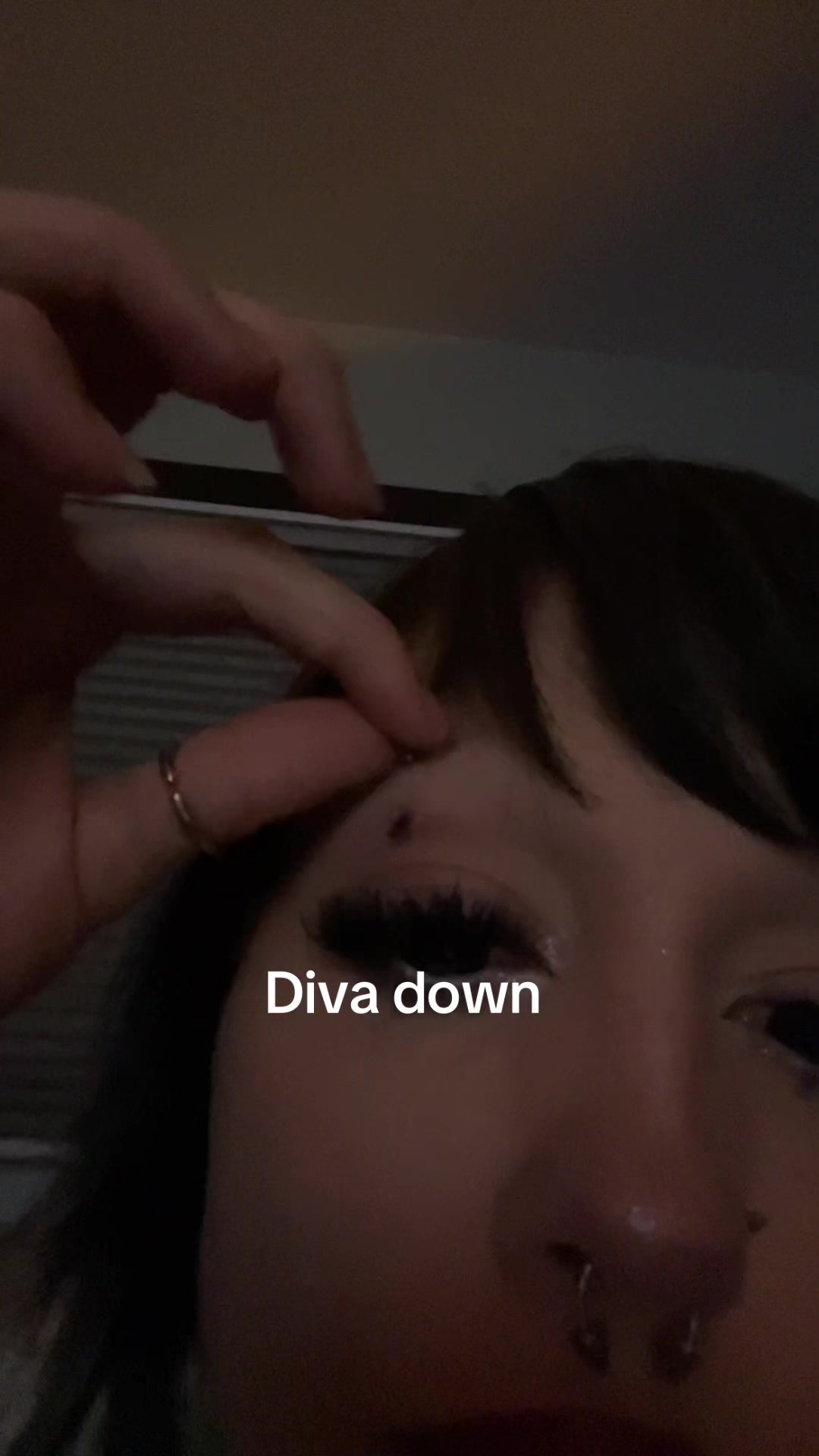 @unbecomingd0lly