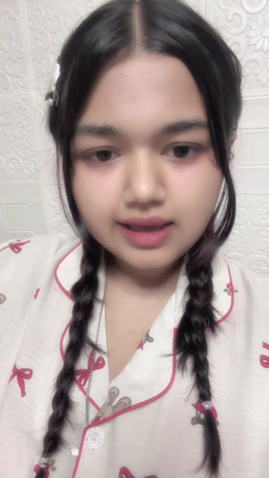 @Priyaaaaaa😙