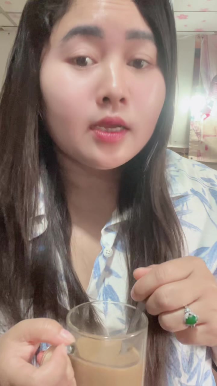 @🦋ပန်းနု🩵