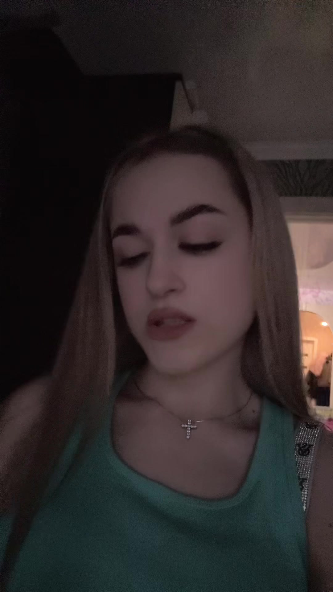 @Викулька🎀
