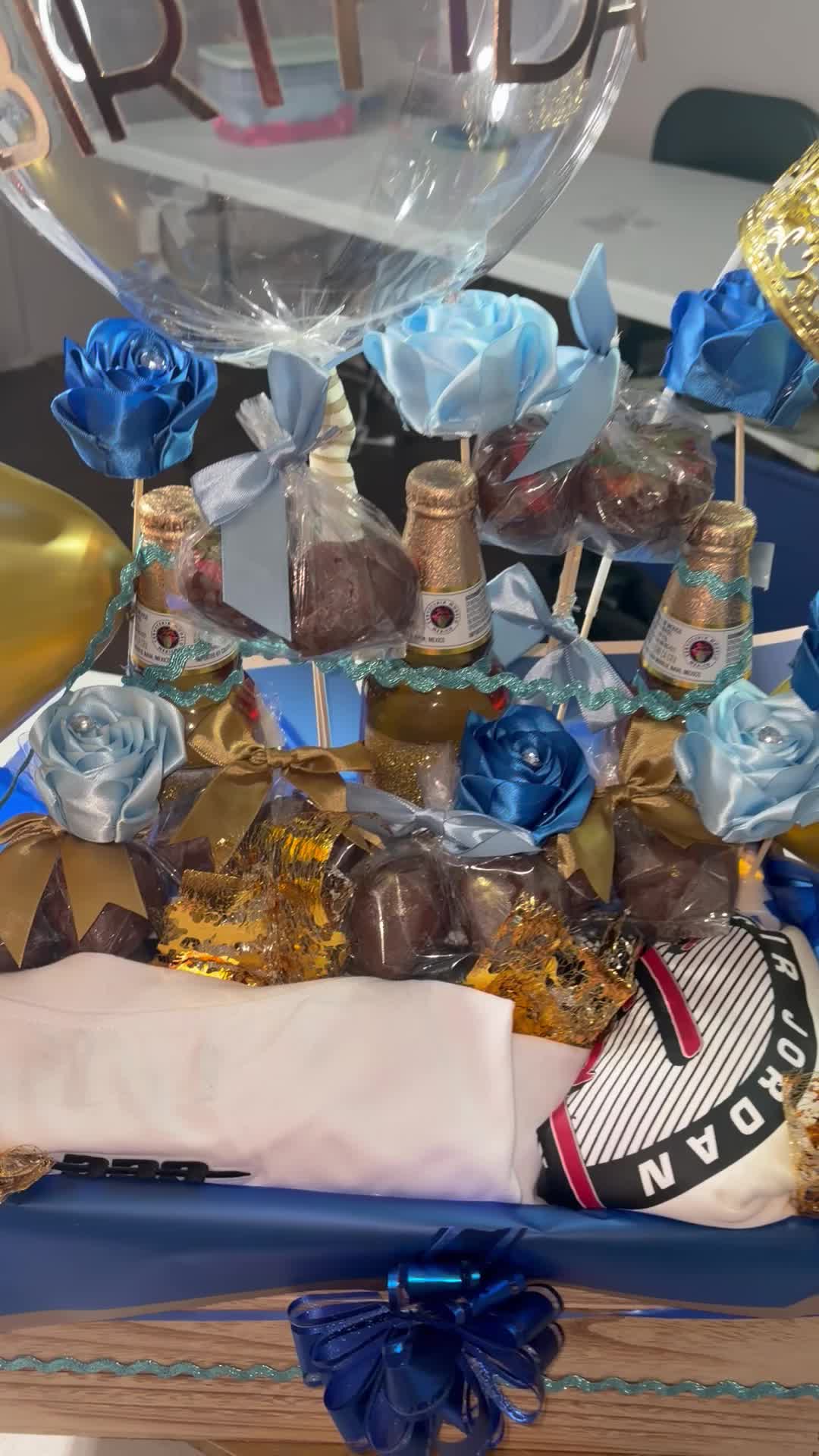 @Adriana martinez