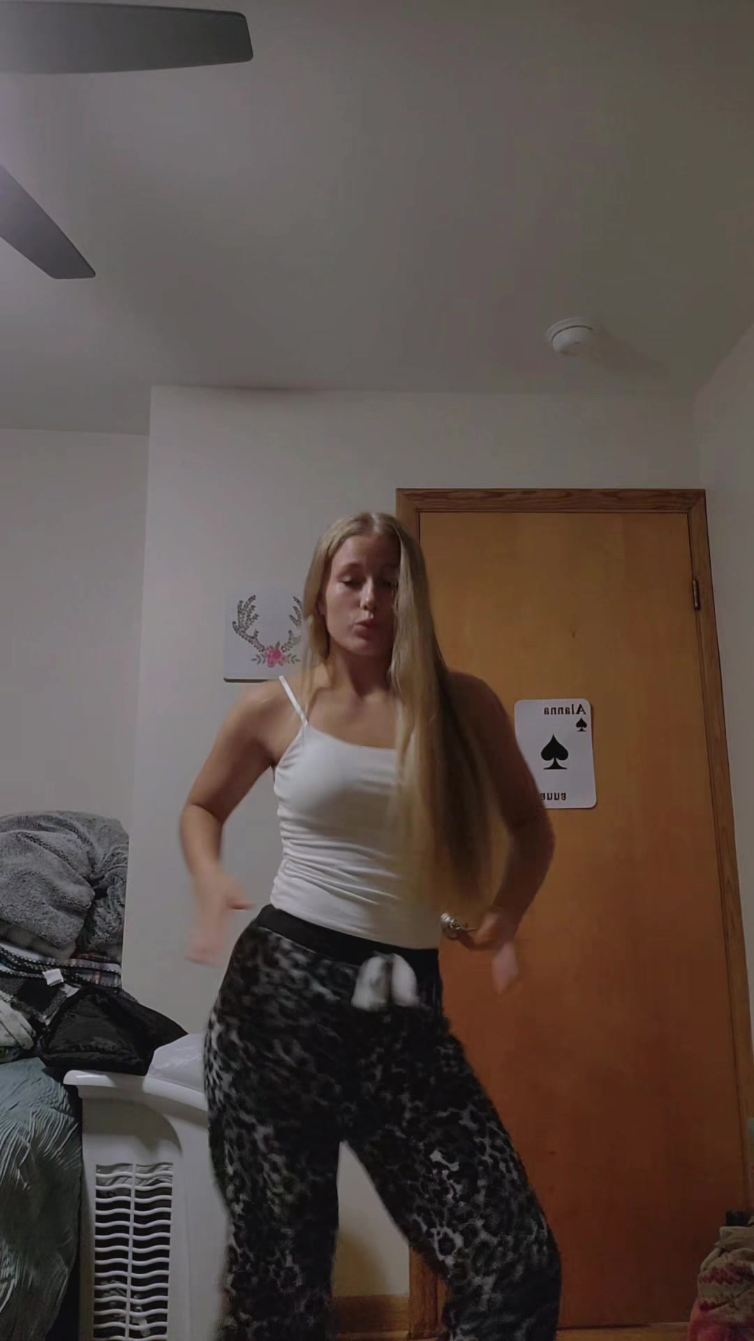 @y0unghocentral1