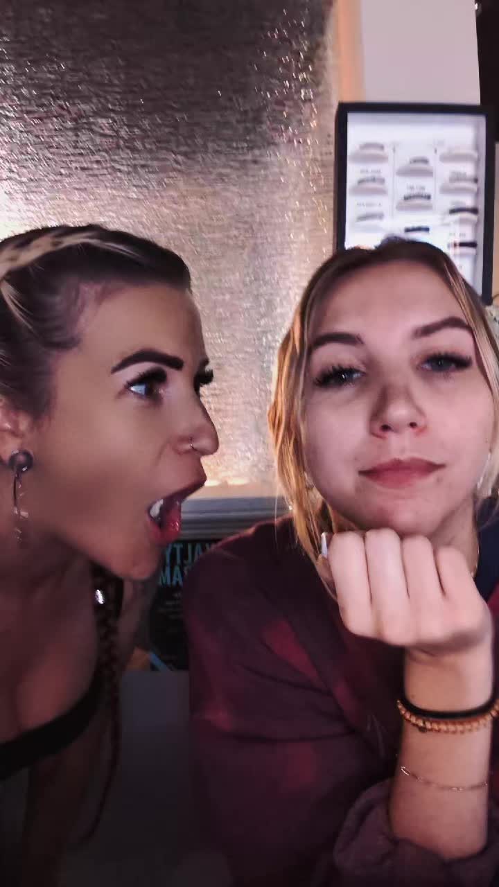 @Cₐₗₗmₑyₒᵤr𝓥𝓪𝓵𝓮𝓷𝓽𝓲𝓷𝓮🖤