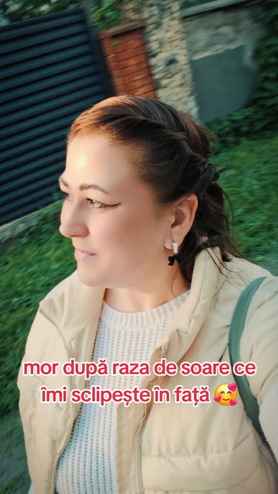 @Victorița