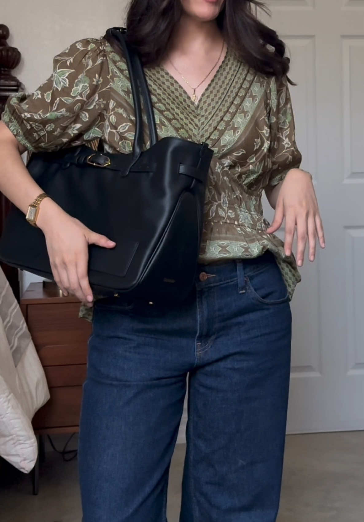@juliezeneth
