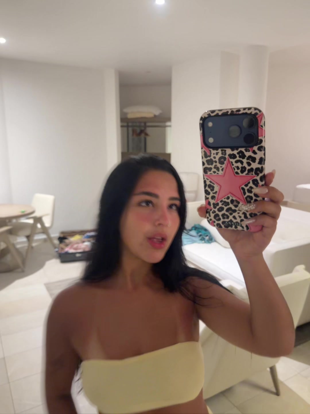 @thatafreitas