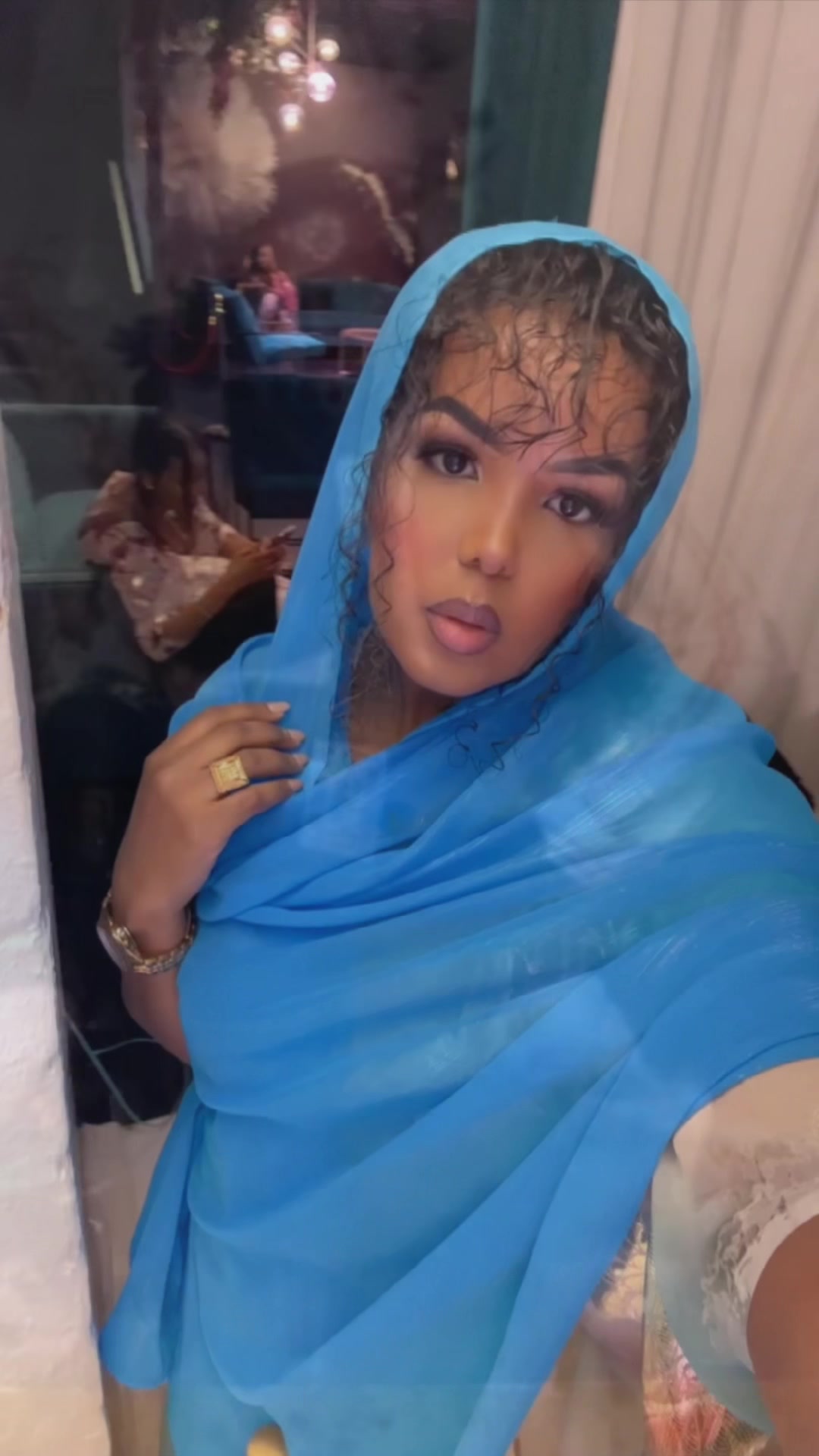 @nadiraxali