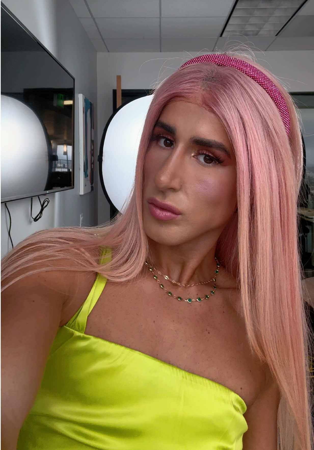 @ItsDanAndRiya