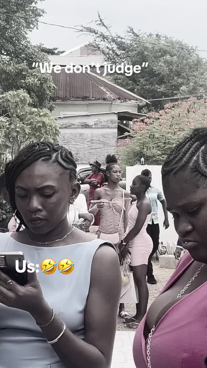 @Pebblès🩵🧞♂️
