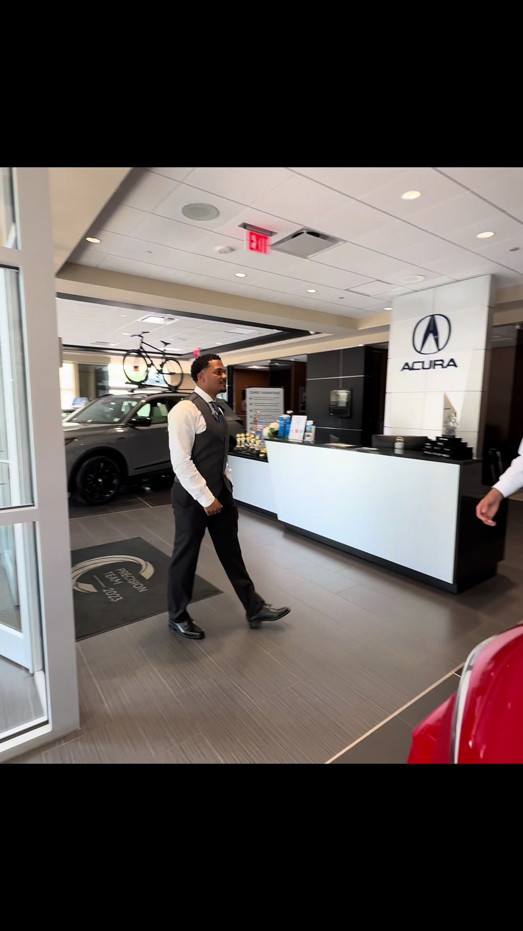 @Curry Acura