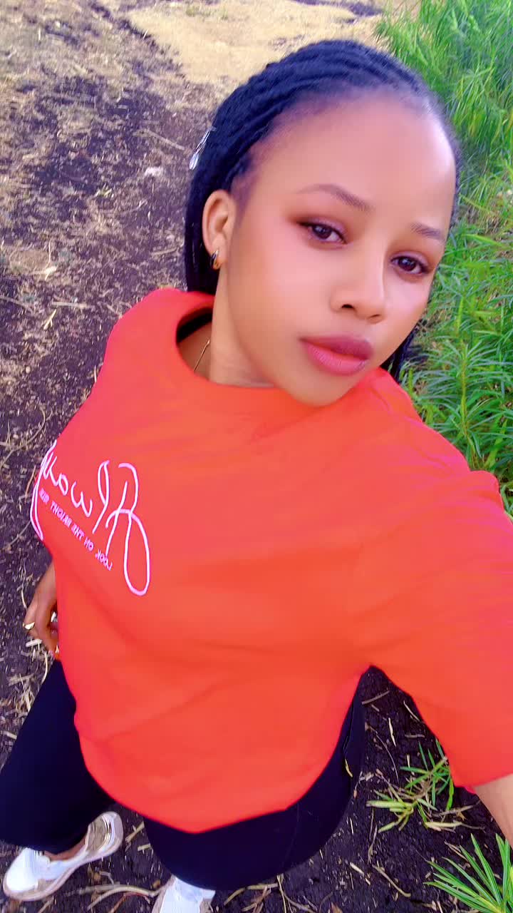 @Elle Wambua 🇰🇪