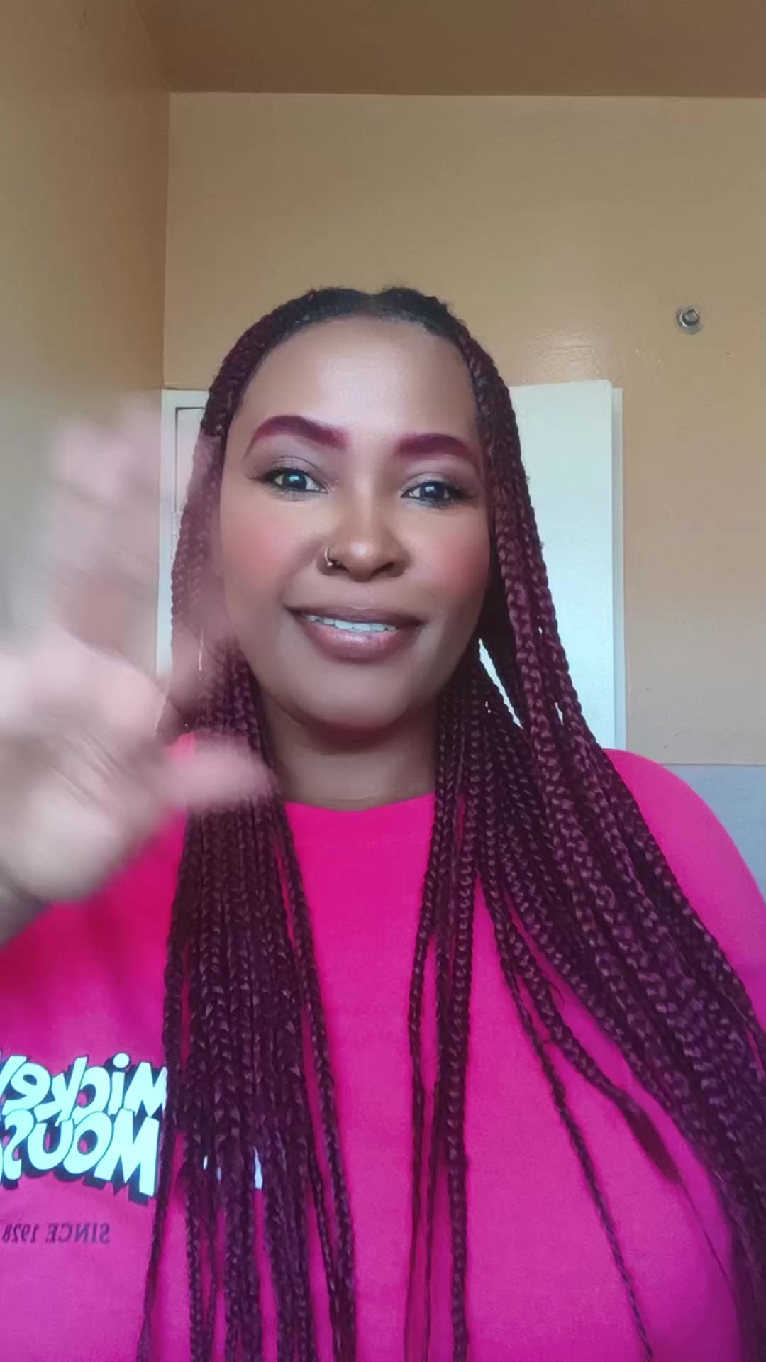 @Lips_ByChristinah