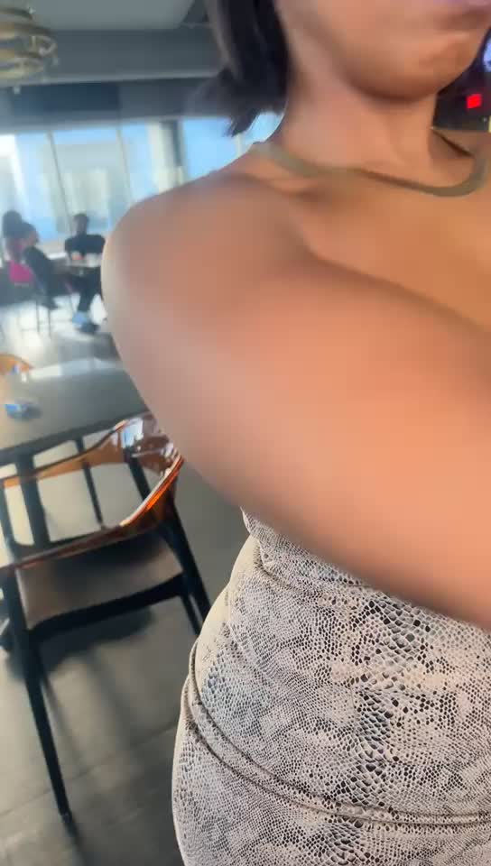 @She'Neika DW