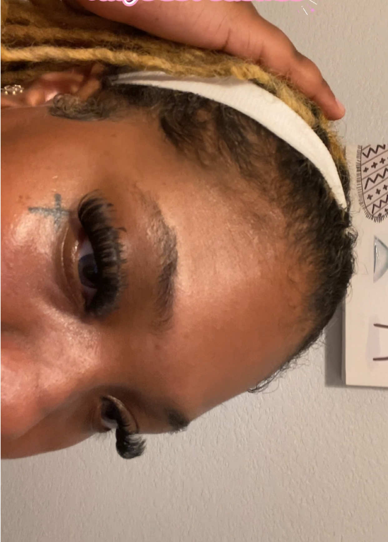 @azariaa 👩🏽&zwj;🦰