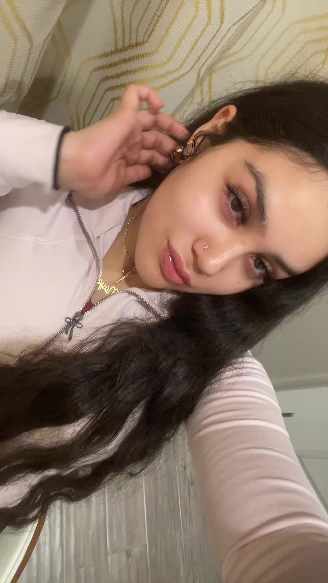 @nayeli