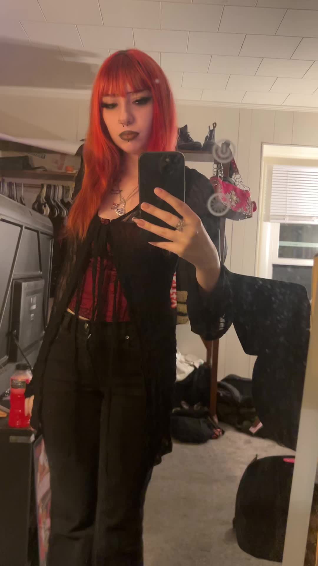 @grey🧛🏻♀️