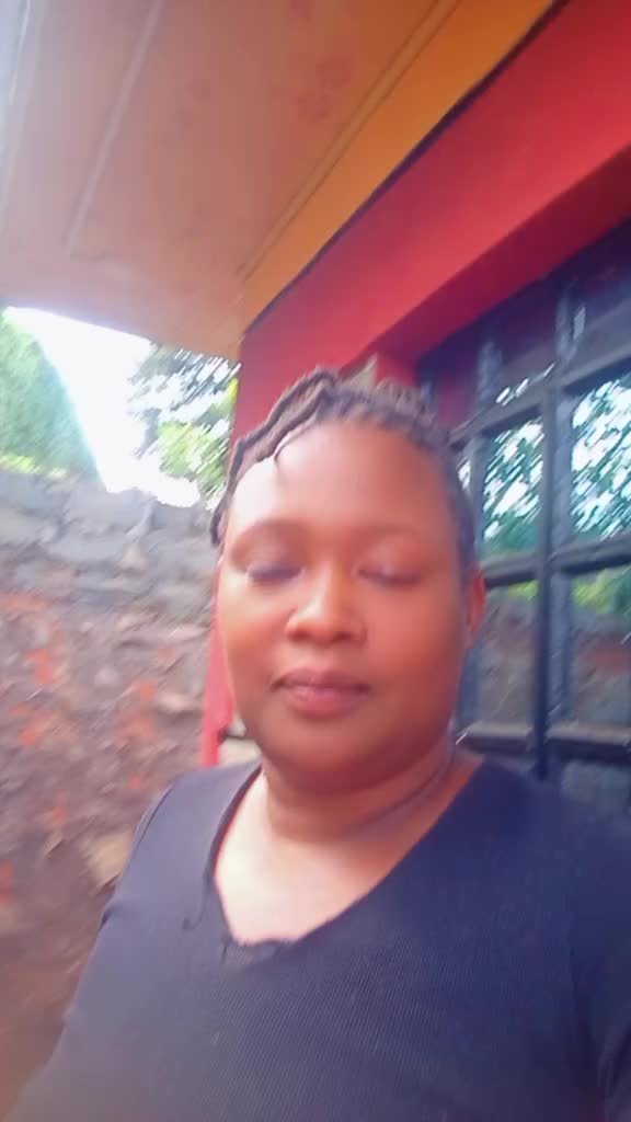 @mama Angel karatina