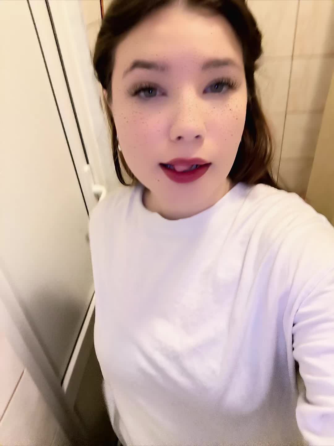 @xElka