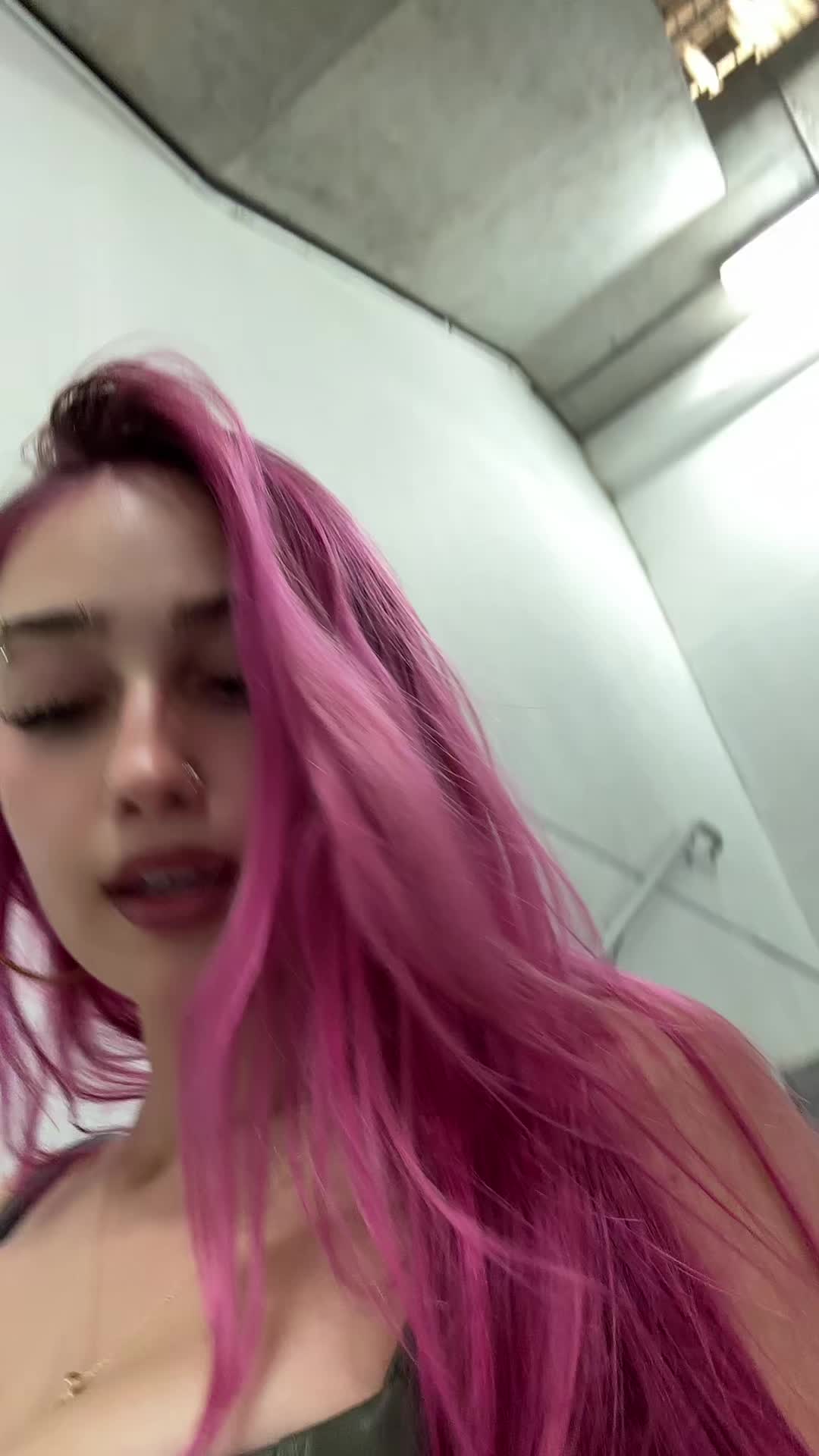 @888