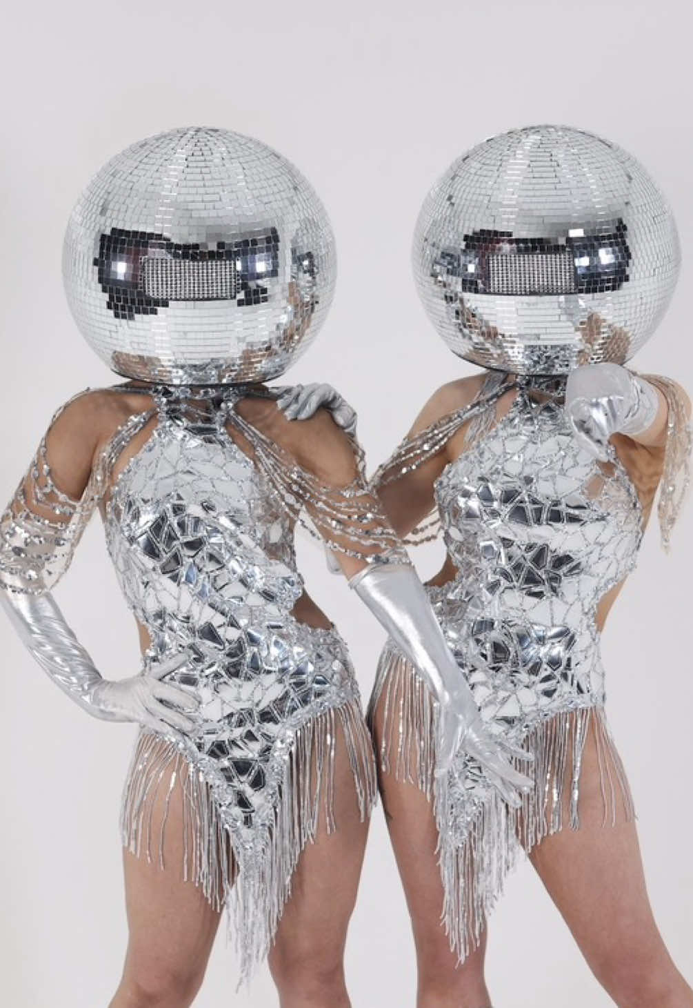 @discodancers_