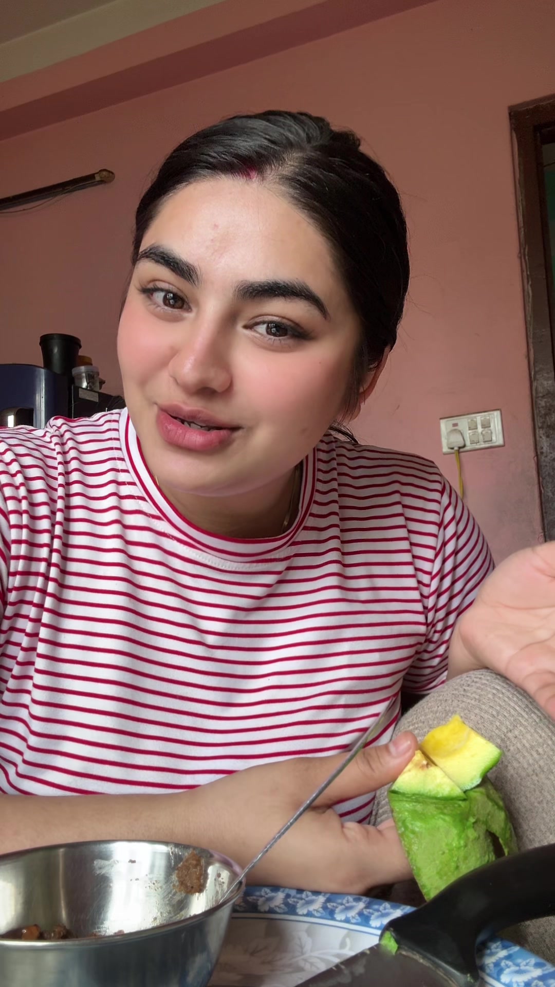 @theluxmegiri11