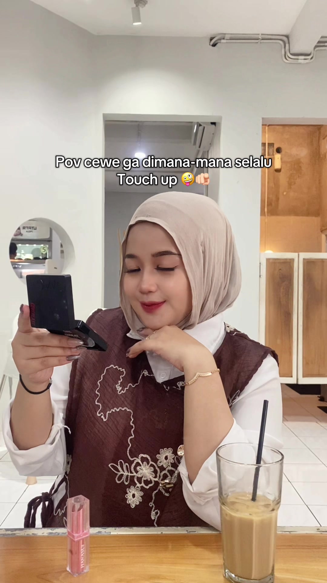 @Annisa avrilia