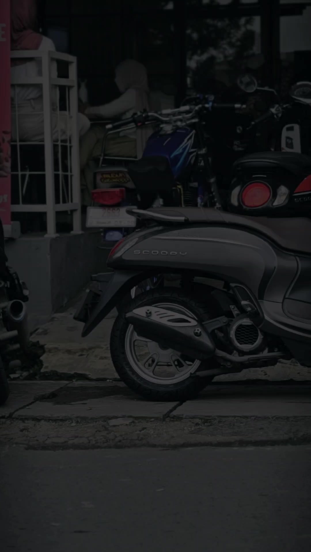 @RUMAH BAN MOTOR JAKARTA