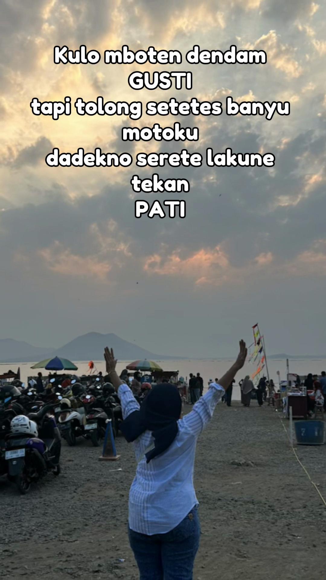 @Mamanya tegar🥰